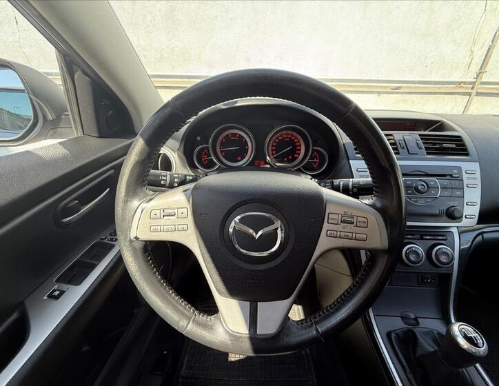 Mazda 6 8