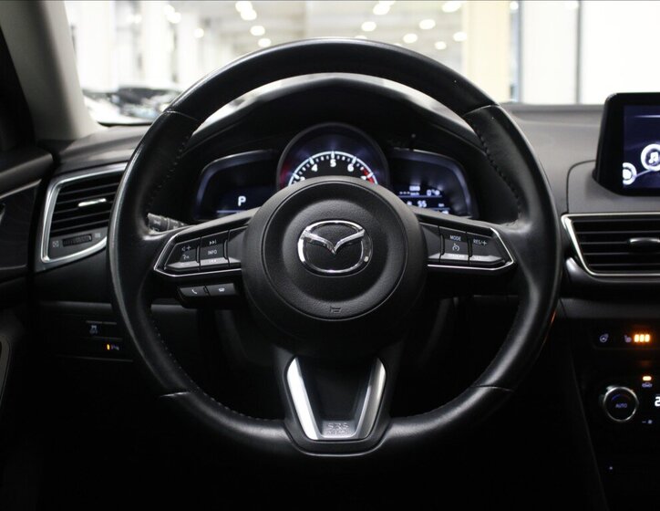 Mazda 3 Hatchback 2,0 l 88 kw