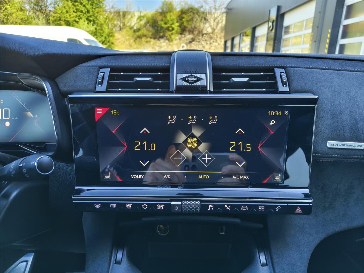 DS Automobiles DS7 Crossback SUV / Terénní 2,0 l 130 kw