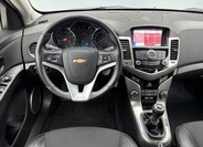 Chevrolet Cruze 8