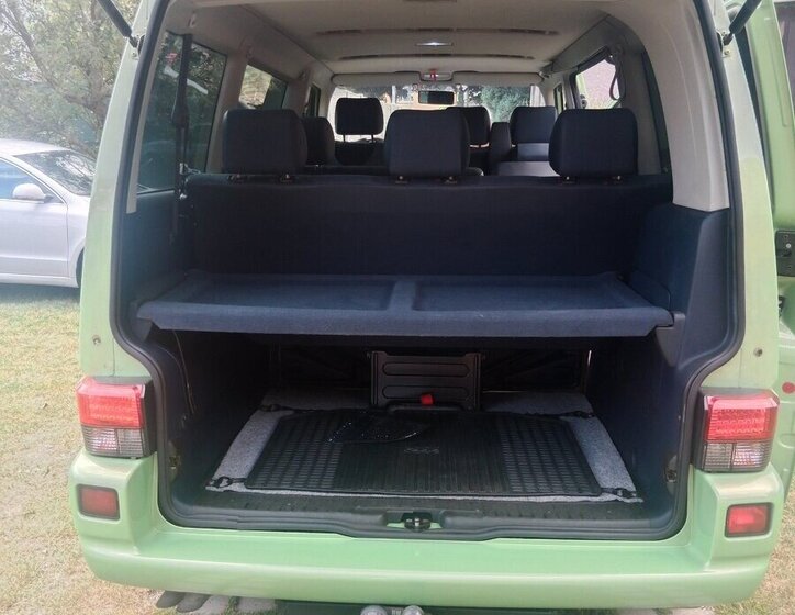 Volkswagen Caravelle VAN / Minibus 0,0 75 kw