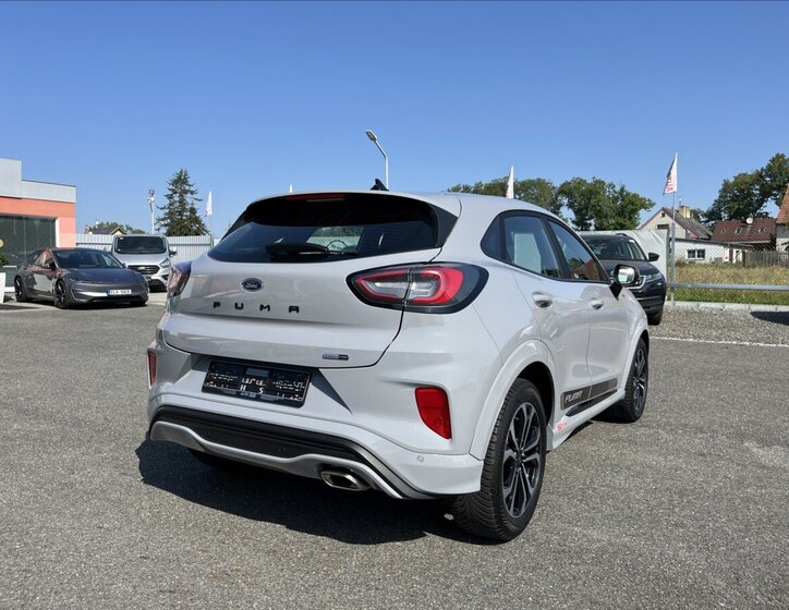 Ford Puma Hatchback 999,0 92 kw