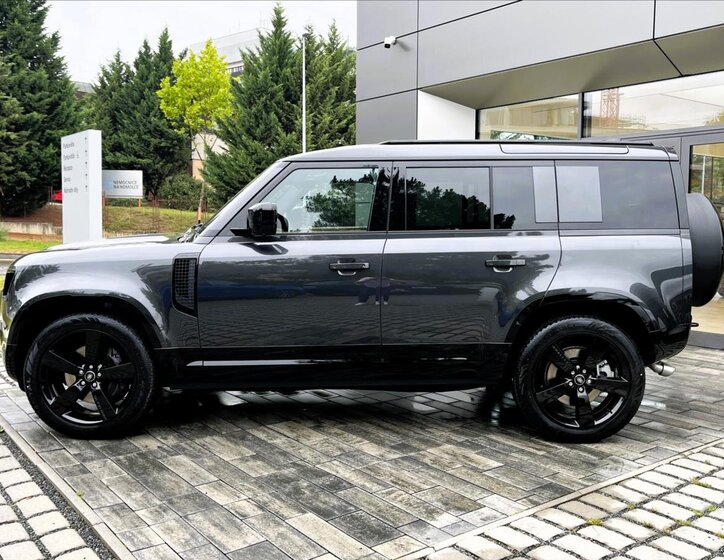 Land Rover Defender SUV / Terénní 5,0 l 313 kw