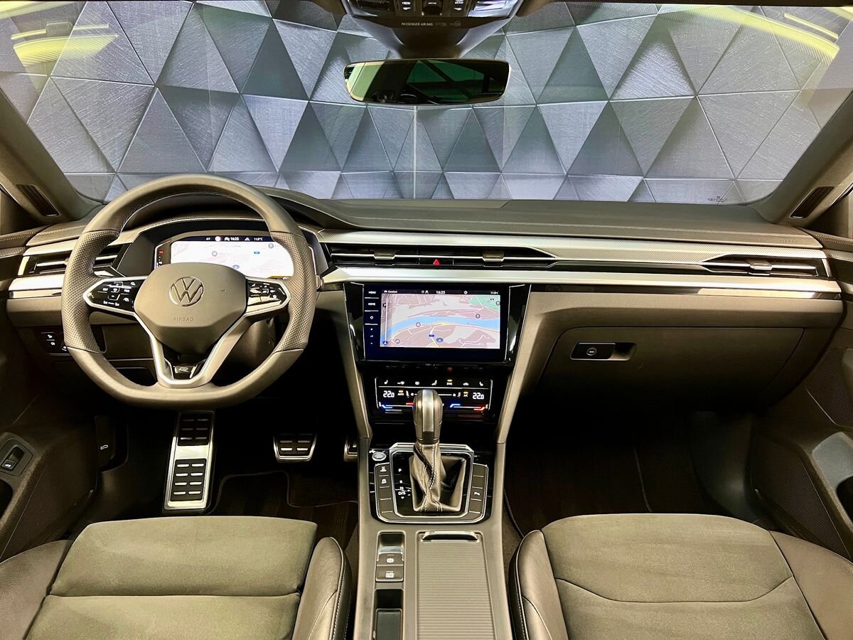 Volkswagen Arteon Liftback 2,0 l 206 kw