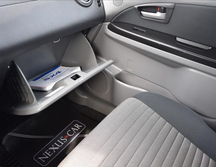 Suzuki SX4 Hatchback 1,6 l 79 kw