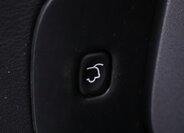 Jeep Cherokee SUV / Terénní 2,2 l 147 kw