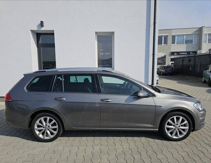 Volkswagen Golf Kombi 1,4 l 92 kw