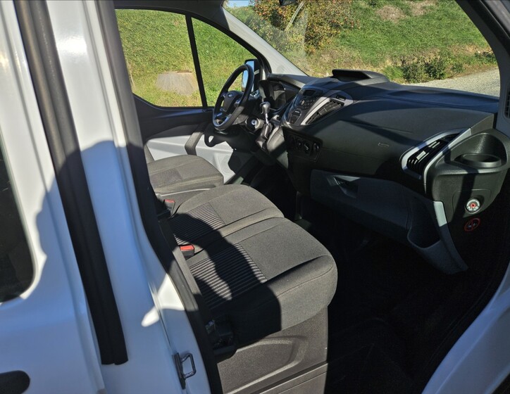 Ford Transit Custom 7
