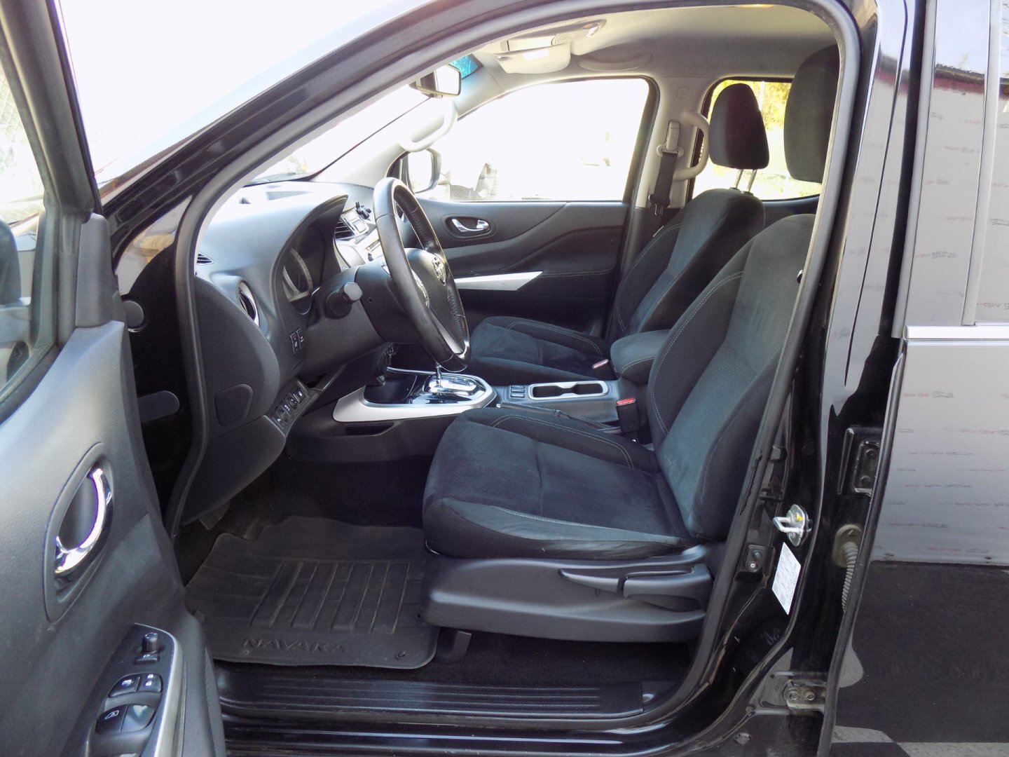 Nissan Navara SUV / Terénní 2,3 l 140 kw