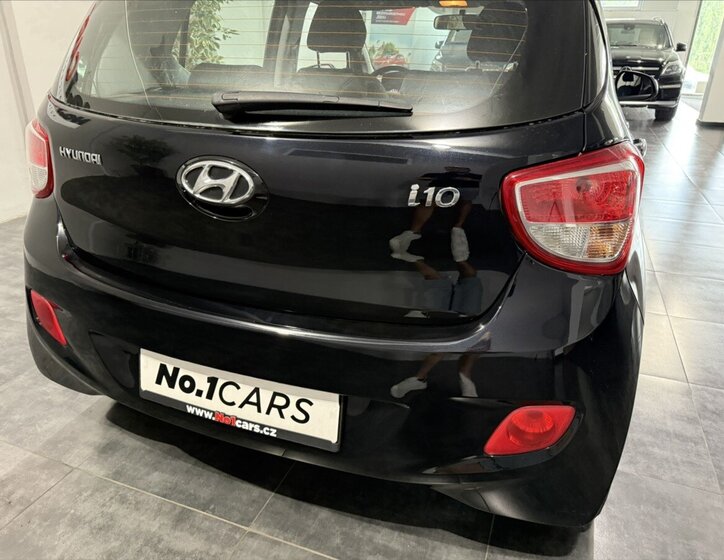 Hyundai i10 Hatchback 1,2 l 64 kw