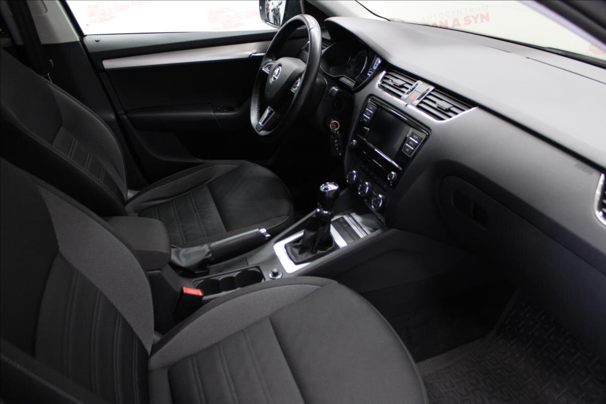 Škoda Octavia Sedan / Limuzína 1,6 l 85 kw