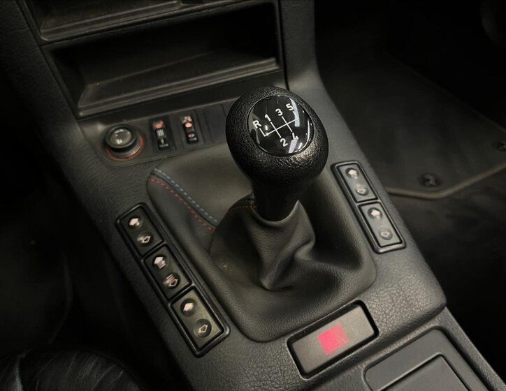 BMW Řada 3 Kabriolet 2,0 l 110 kw