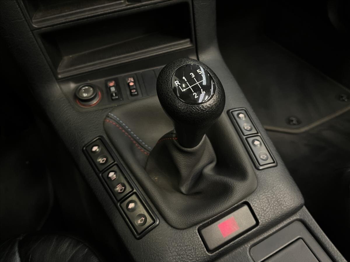 BMW Řada 3 Kabriolet 2,0 l 110 kw