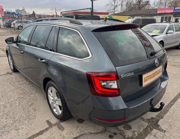 Škoda Octavia Kombi 2,0 l 110 kw