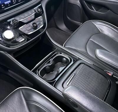 Chrysler Pacifica 20