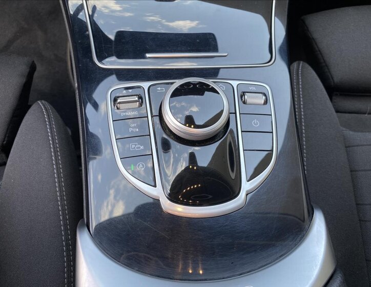 Mercedes-Benz Třídy C 12