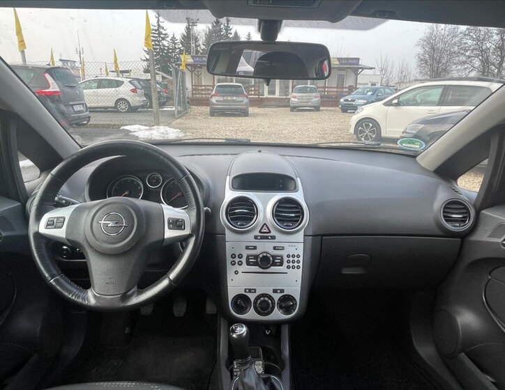 Opel Corsa Hatchback 1,2 l 63 kw