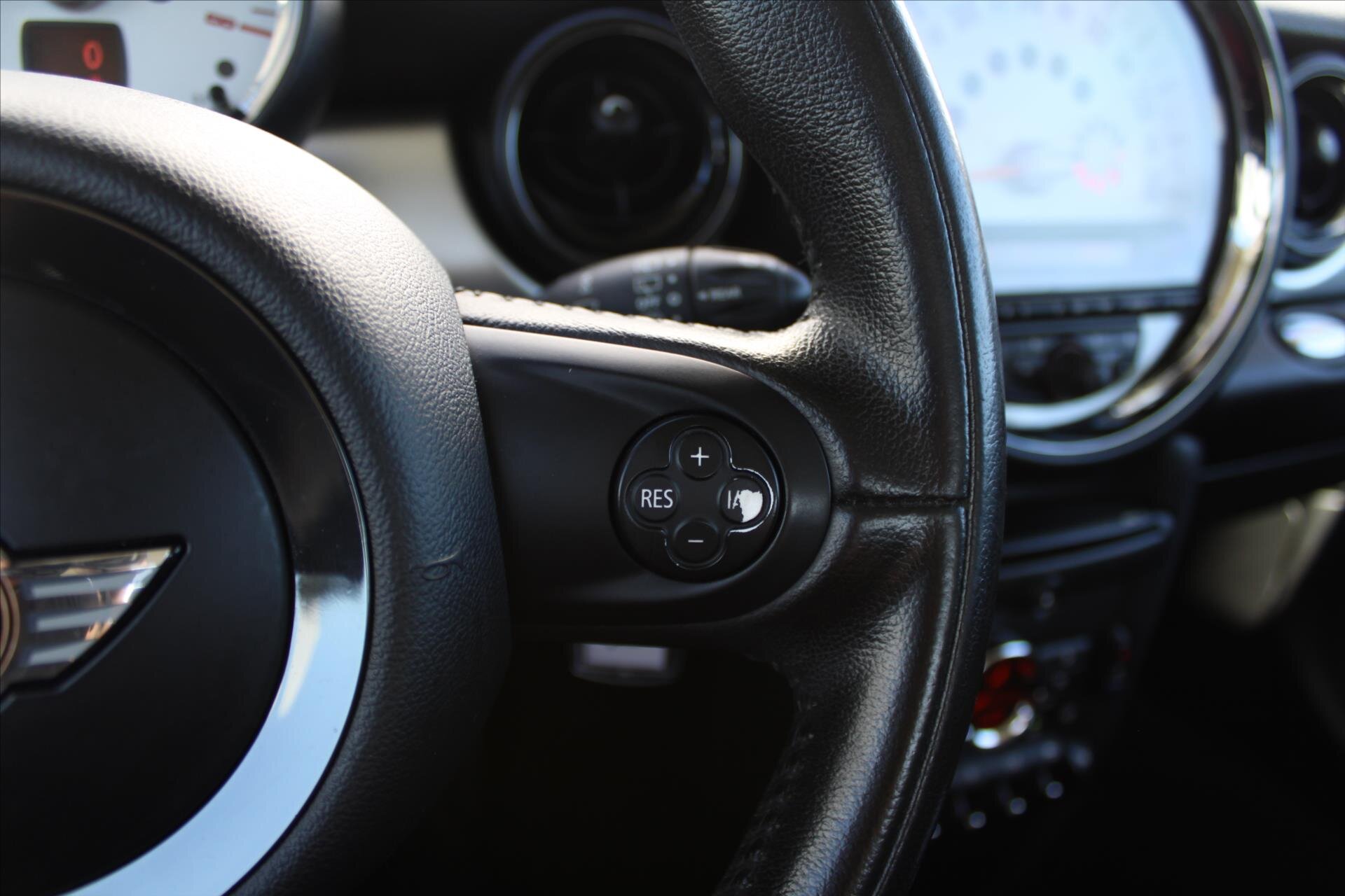 Mini Cooper Hatchback 1,6 l 135 kw