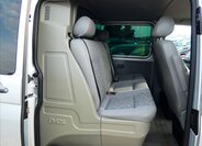 Volkswagen Transporter Kombi 2,5 l 96 kw