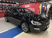 Volvo V60 Kombi 2,4 l 140 kw