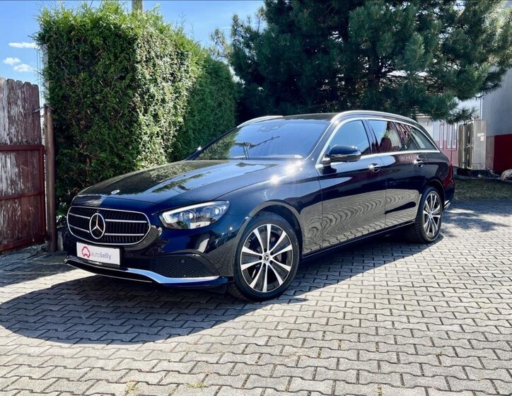 Mercedes-Benz Třídy E Kombi 2,0 l 143 kw
