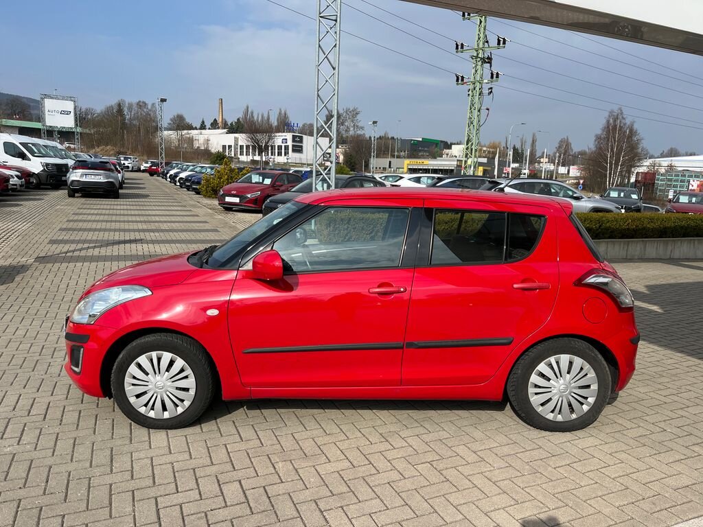 Suzuki Swift Hatchback 1,2 l 69 kw
