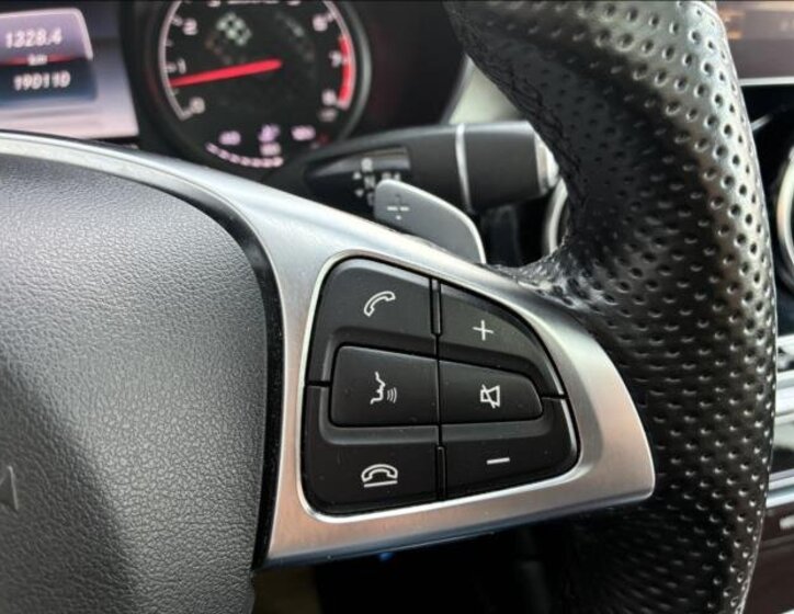 Mercedes-Benz GLC SUV / Terénní 3,0 l 270 kw