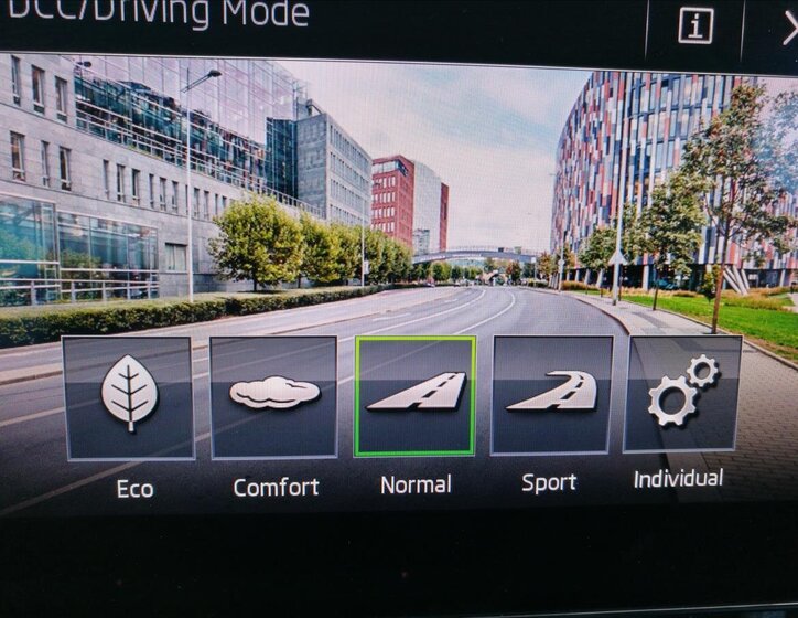 Škoda Superb Kombi 2,0 l 140 kw