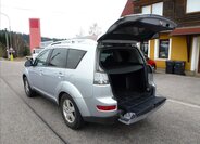 Mitsubishi Outlander SUV / Terénní 2,0 l 103 kw