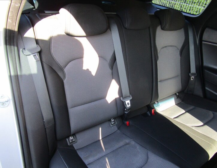 Hyundai i30 Kombi 1,6 l 81 kw