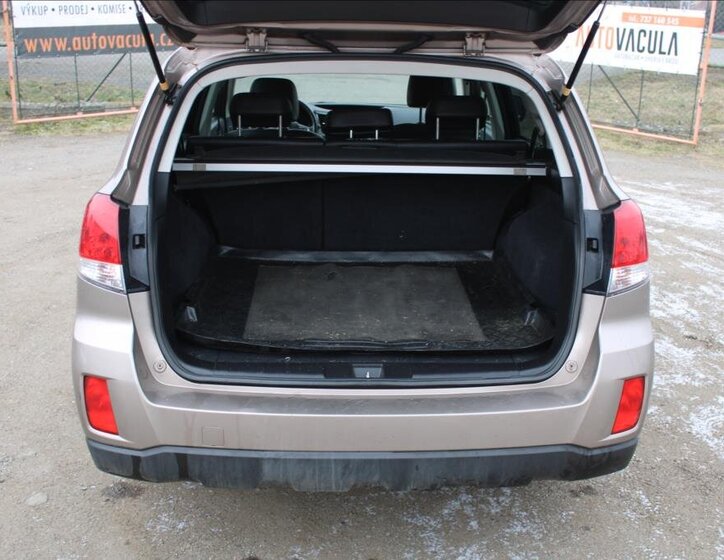 Subaru Outback Kombi 2,0 l 110 kw