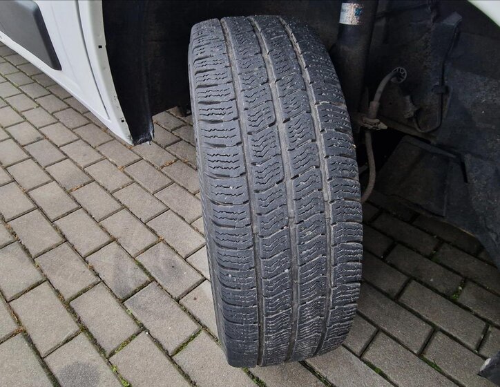 Peugeot Boxer VAN-Minibus 2,2 l 103 kw