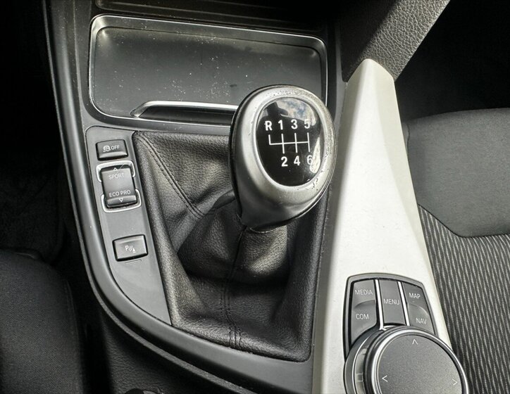 BMW Řada 3 Kombi 2,0 l 120 kw