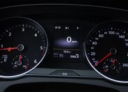 Volkswagen Passat 13