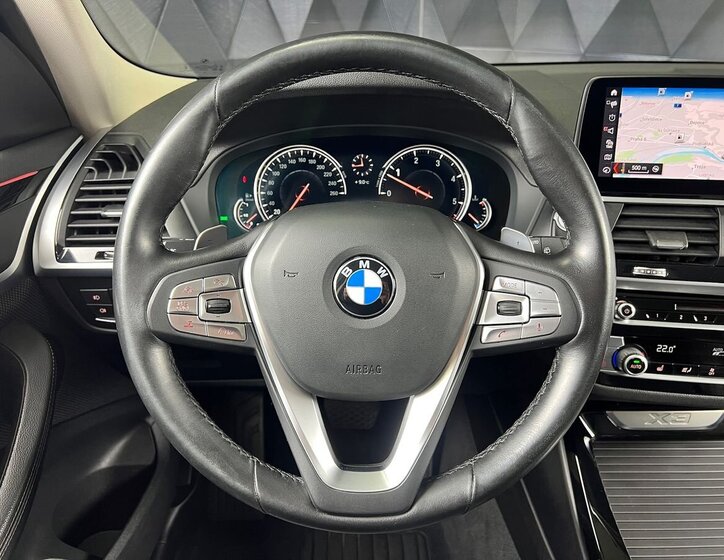 BMW X3 SUV / Terénní 3,0 l 195 kw