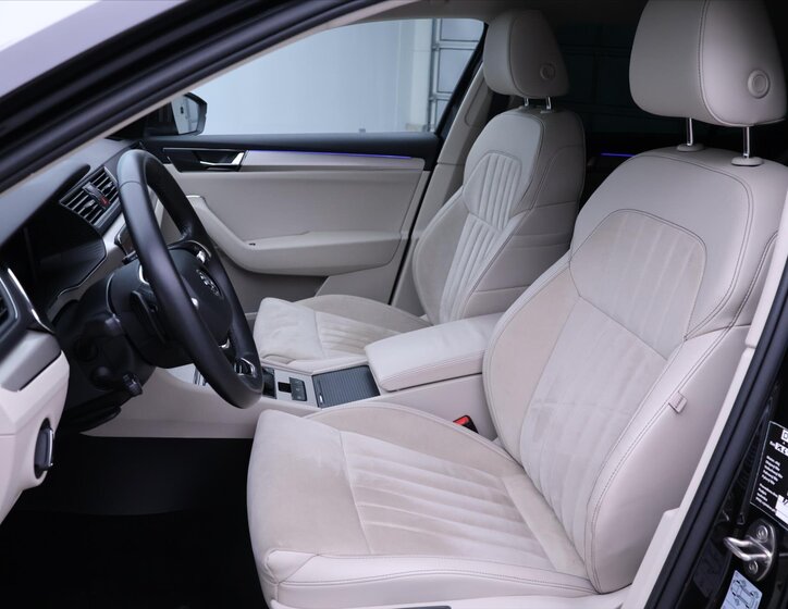 Škoda Superb Liftback 2,0 l 110 kw