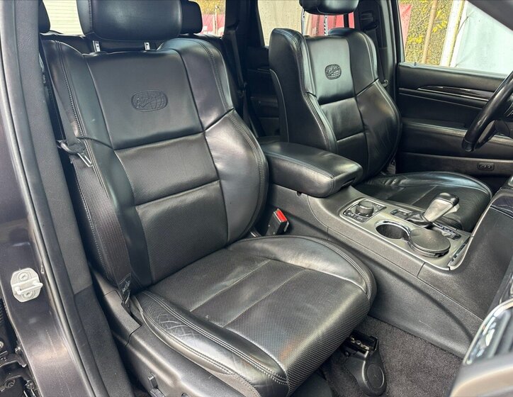 Jeep Grand Cherokee 14