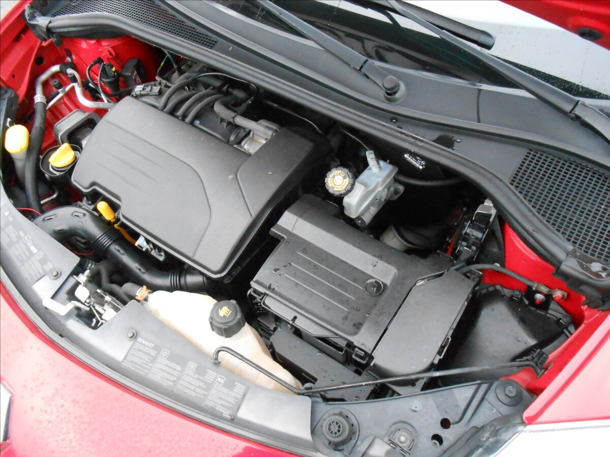 Renault Clio Hatchback 1,1 l 55 kw