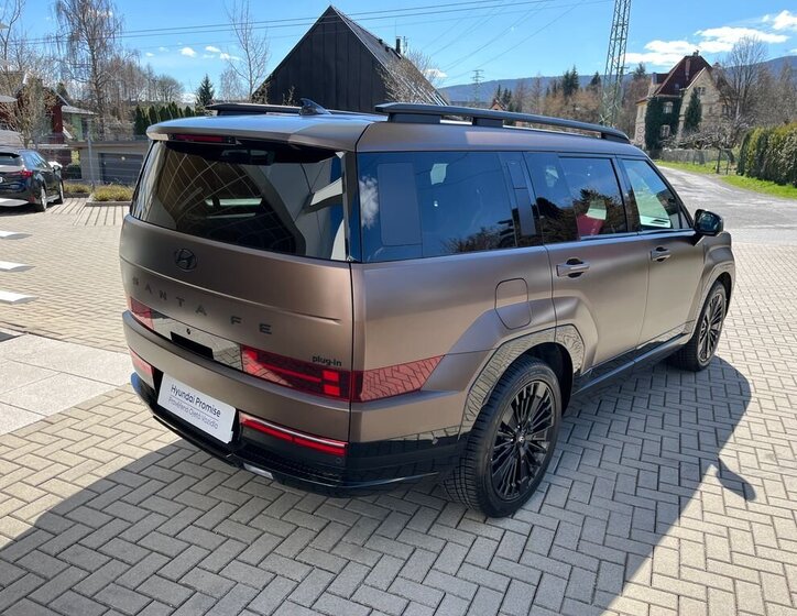 Hyundai Santa Fe SUV / Terénní 1,6 l 158 kw