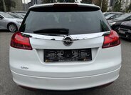 Opel Insignia Kombi 2,0 l 96 kw