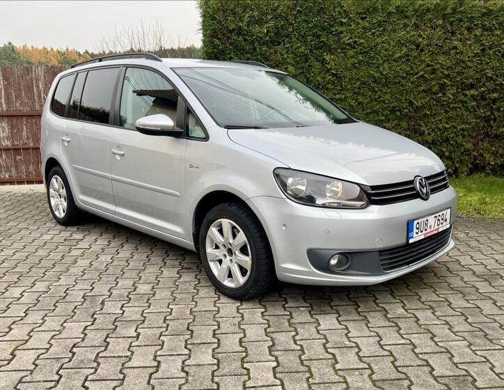 Volkswagen Touran 7