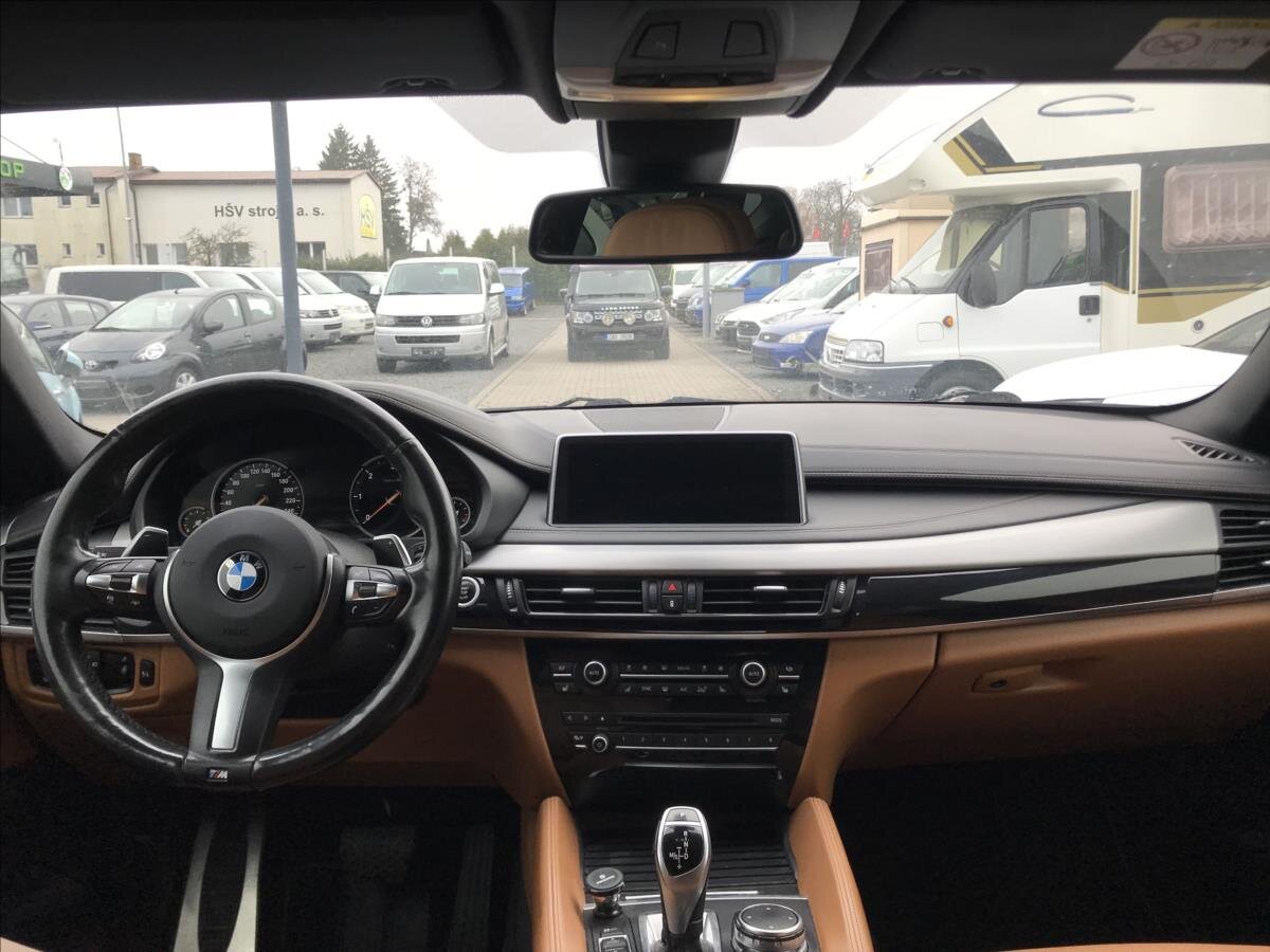 BMW X6 Sedan / Limuzína 3,0 l 190 kw
