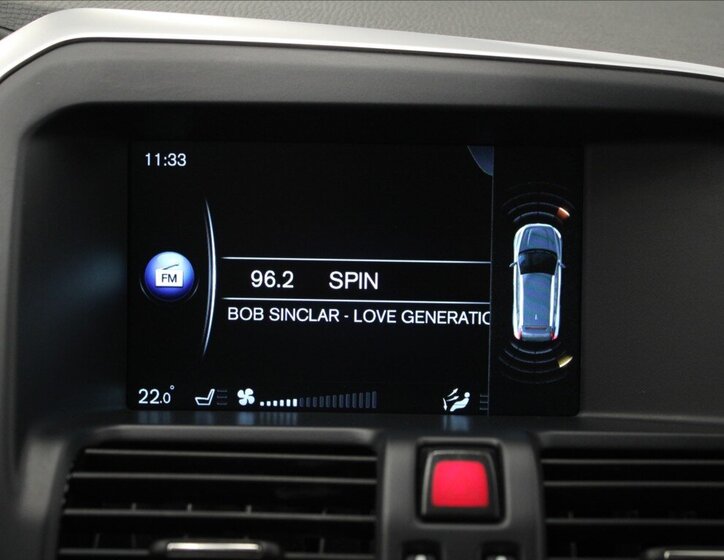 Volvo XC60 SUV / Terénní 2,0 l 140 kw