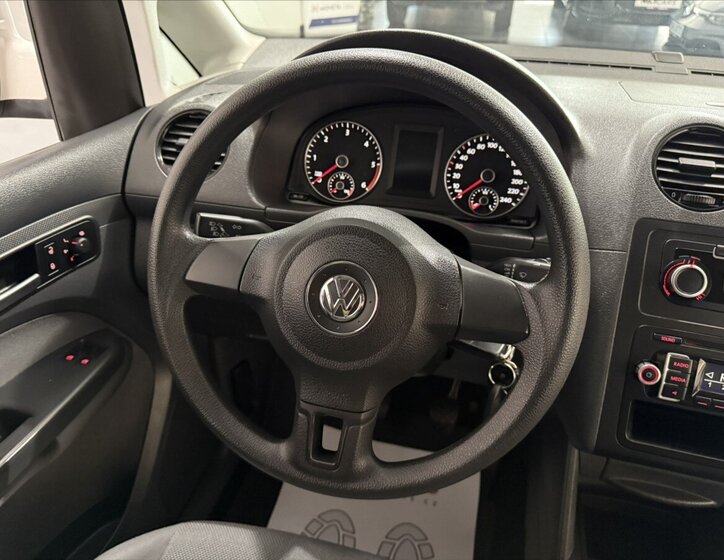 Volkswagen Caddy 18