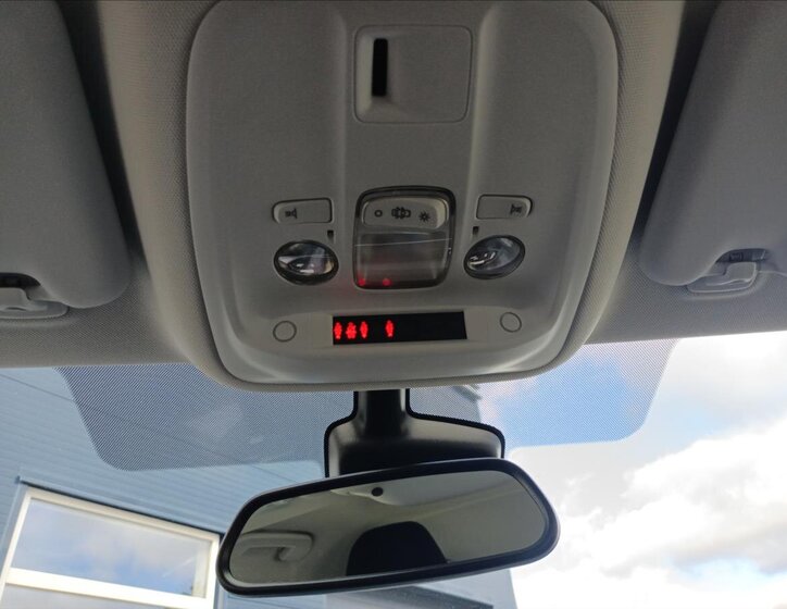 Peugeot 308 Hatchback 1,2 l 81 kw