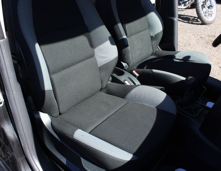 Peugeot 207 Hatchback 1,4 l 70 kw