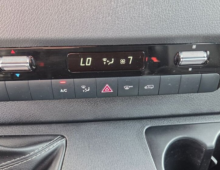 Mercedes-Benz Sprinter Valník 2,0 l 125 kw