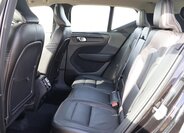 Volvo XC40 SUV / Terénní 2,0 l 140 kw