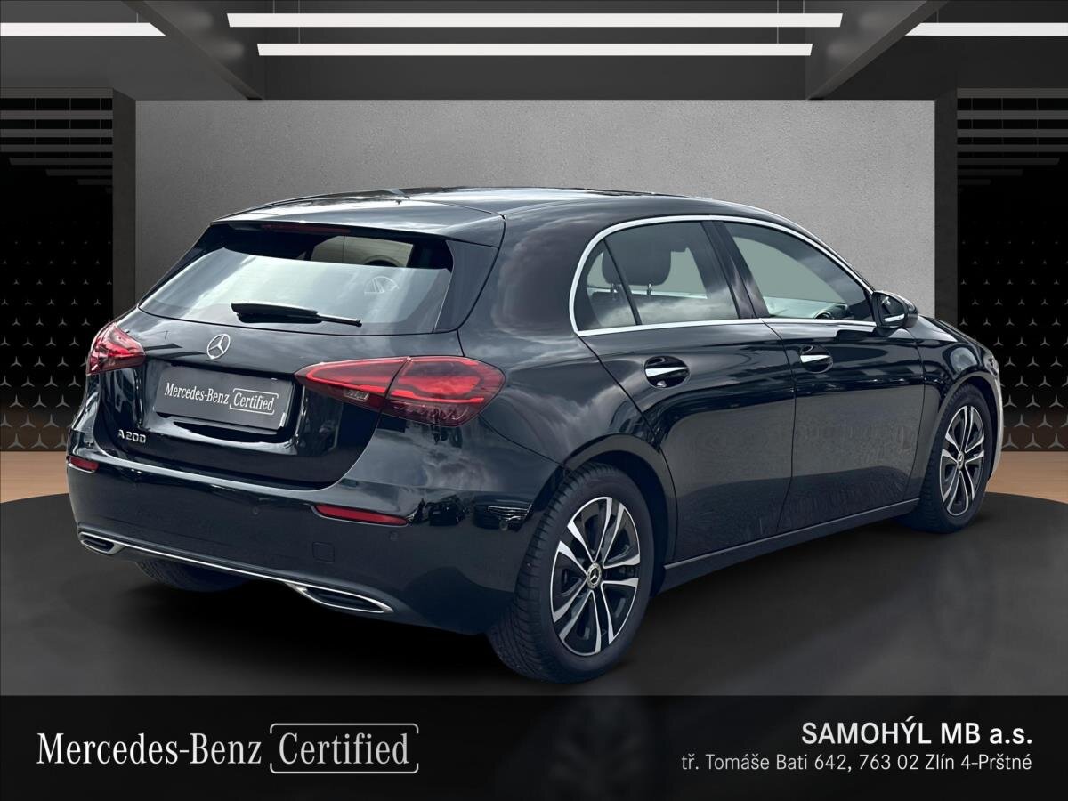 Mercedes-Benz Třídy A Hatchback 1,3 l 120 kw
