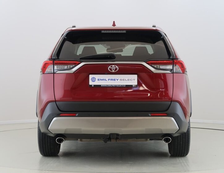 Toyota RAV4 SUV 2,0 l 129 kw